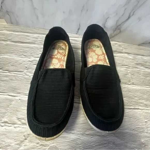 Roxy Minnow VII Black Canvas Slip On Boat Shoes - Picture 2 of 11